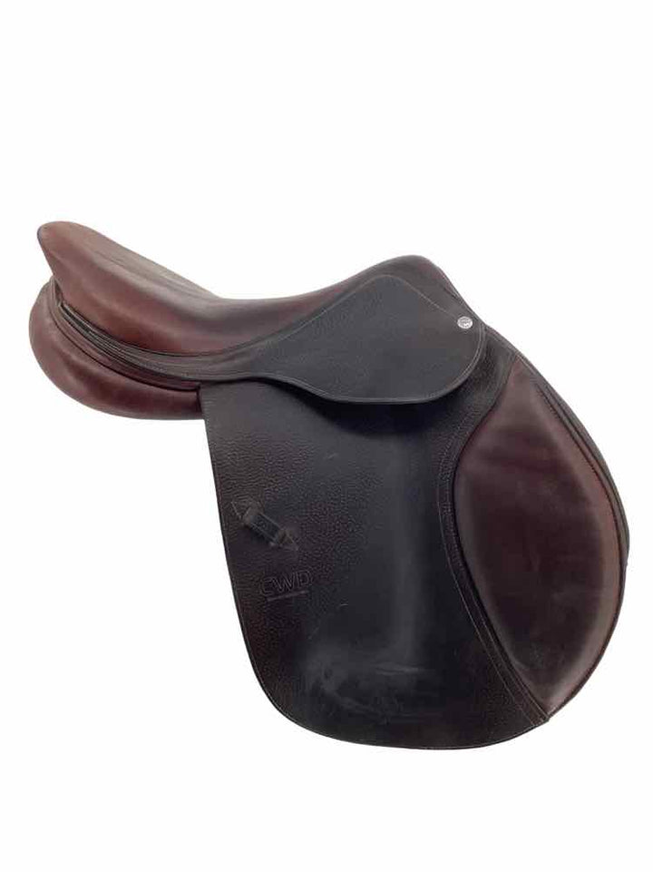 16.5" CWD used close contact saddle B