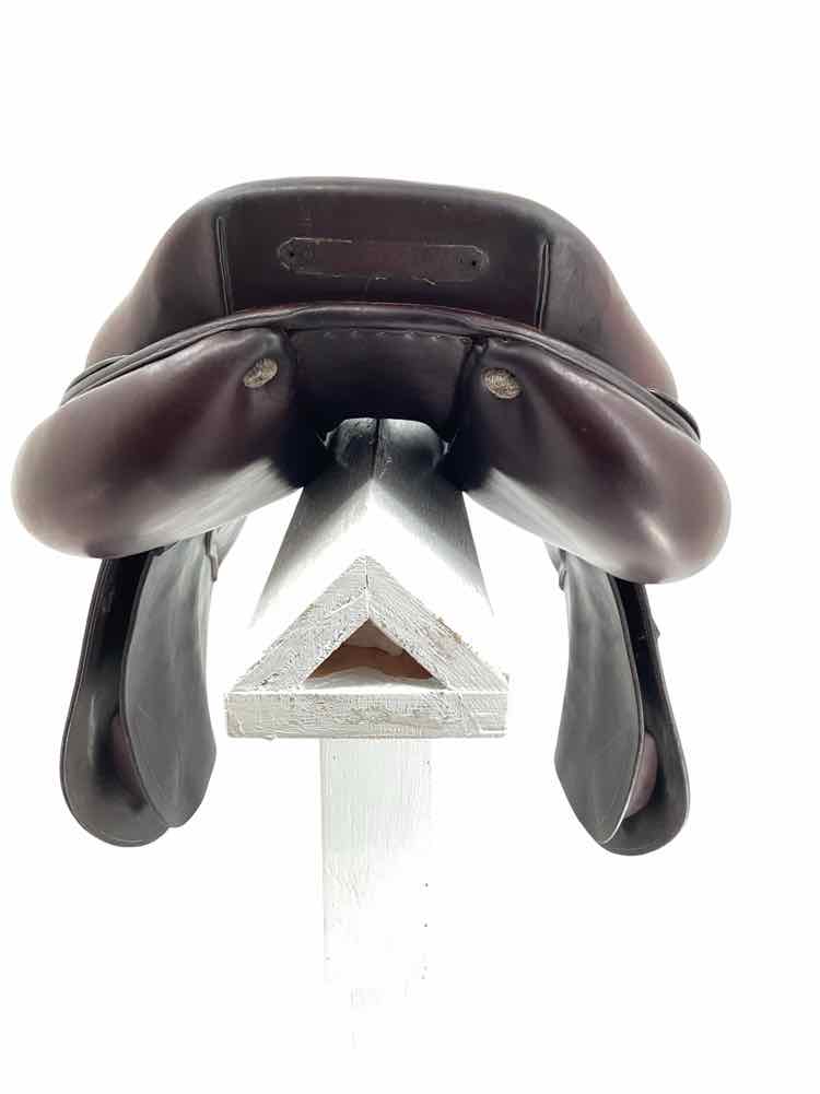 18" CWD used close contact saddle B with cover