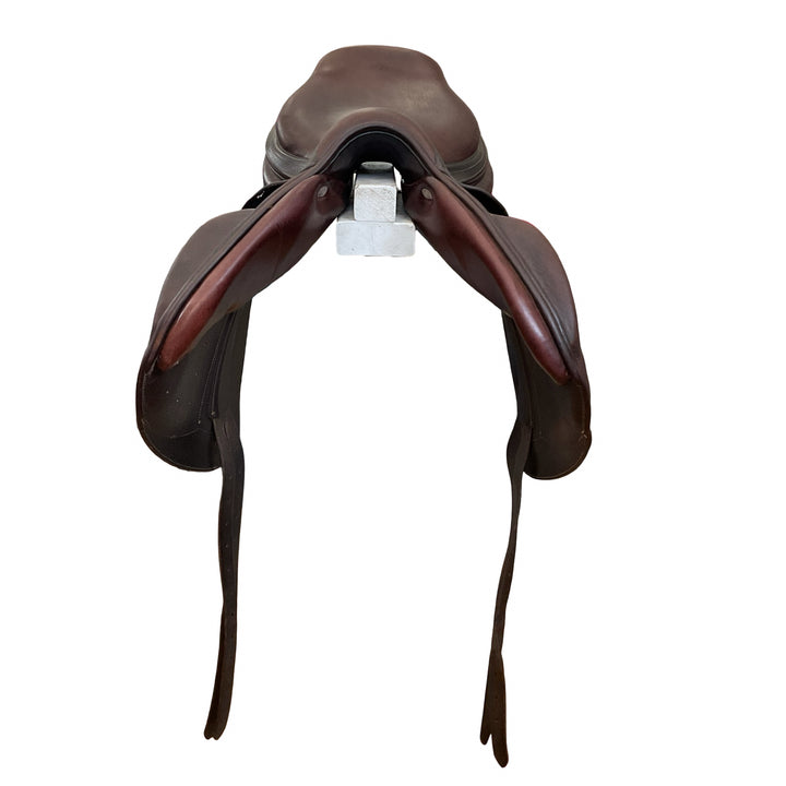 17.5" CWD SE09 Medium Used Hunter/Jumper Saddle