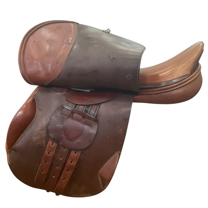 17.5" Dover Circuit Wide Used Hunter/Jumper Saddle - H