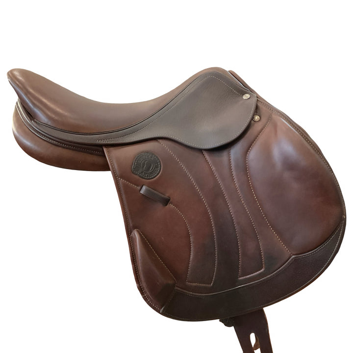 18" Antares Skylla Med/Wide Used Hunter/Jumper Saddle