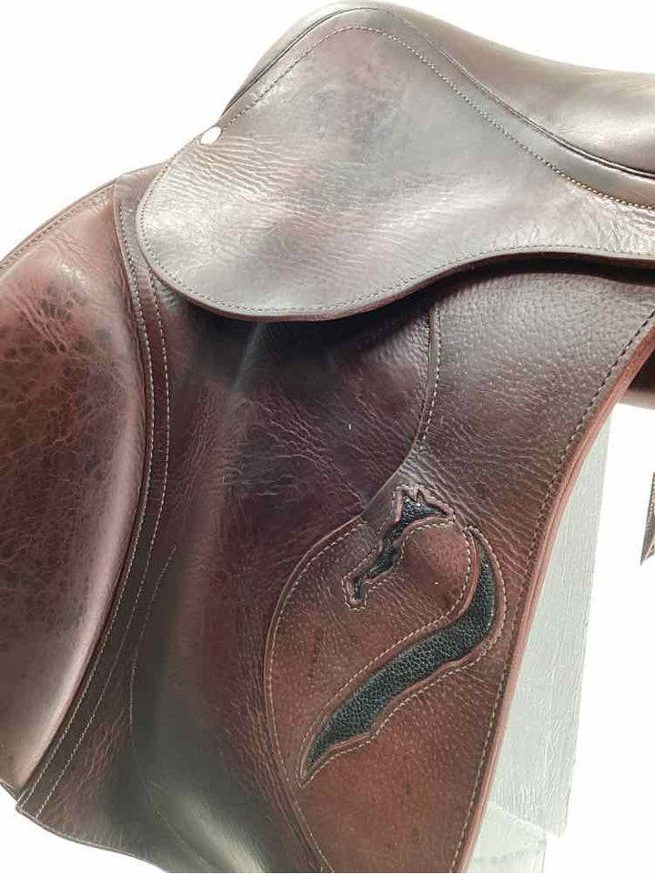 17.5" Antares Custom Comfort jump saddle used