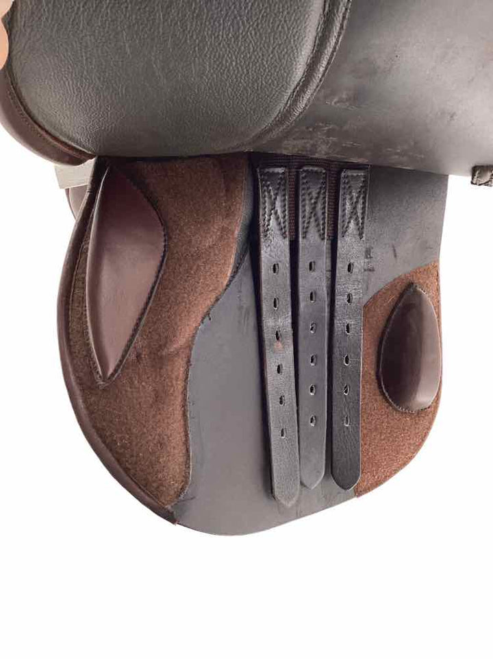 19" Royal Heritage used close contact saddle B