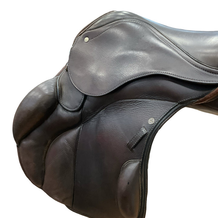 17.5" Schleese Monoflap Eventing Narrow Used Hunter/Jumper Saddle