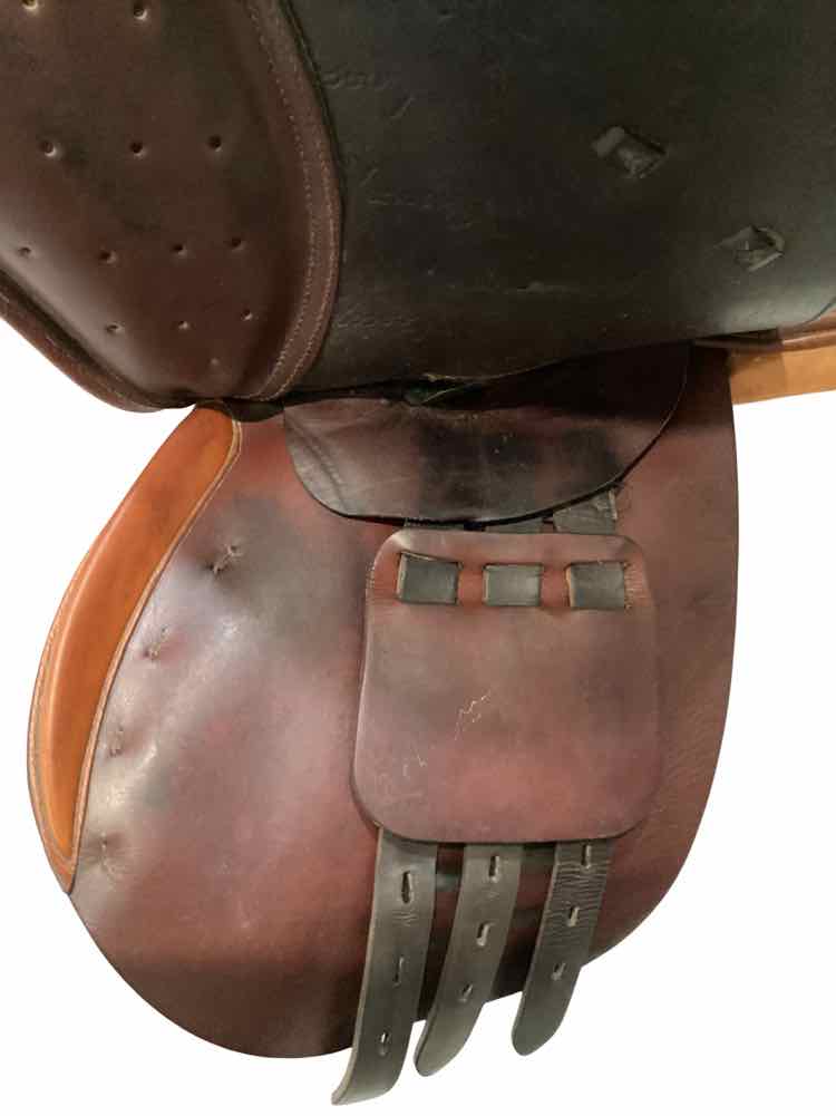17" Pessoa used close contact saddle B