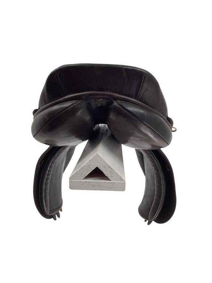 18" Berney Bros used close contact wool flocked saddle