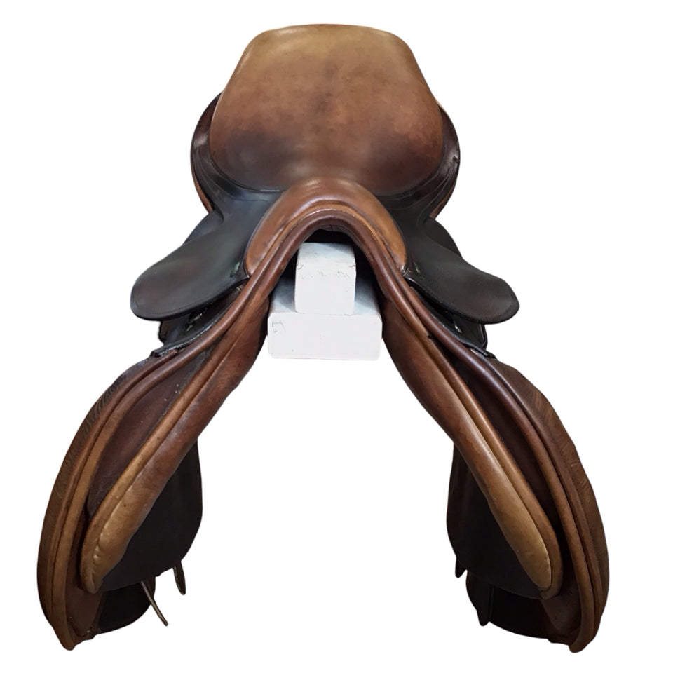 17" County Stabilizer Narrow Used Hunter/Jumper Saddle - H