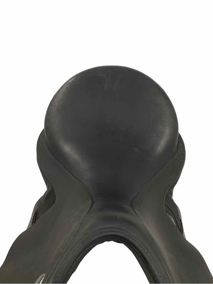 17.5" Veritas used dressage saddle B