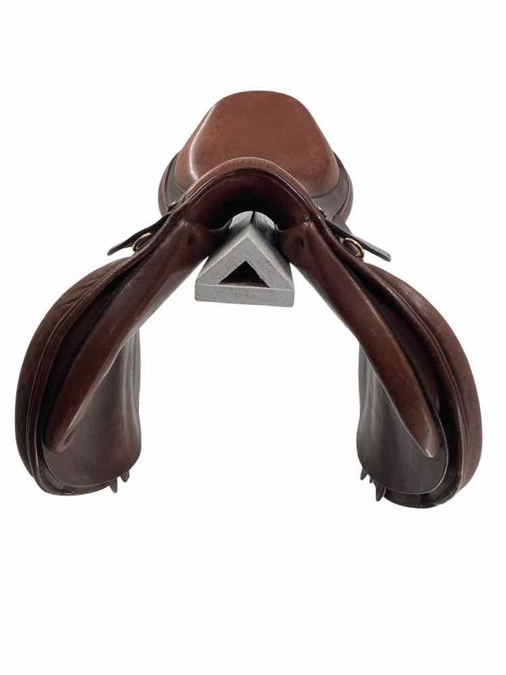 17" Ovation used close contact saddle