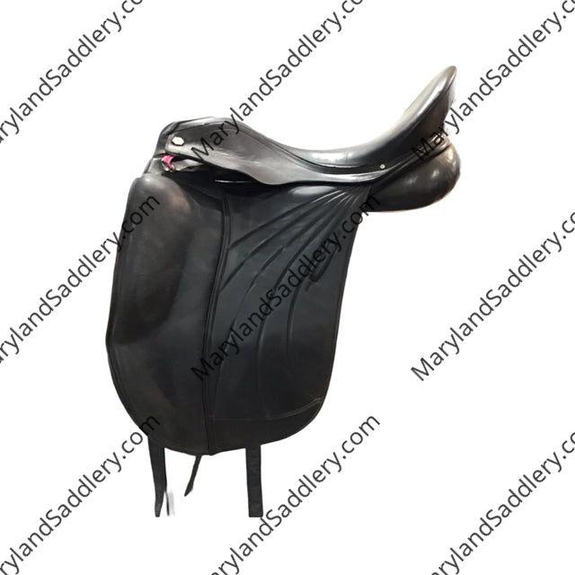 17.5" Albion Platinum Adjustable Used Dressage Saddle - C