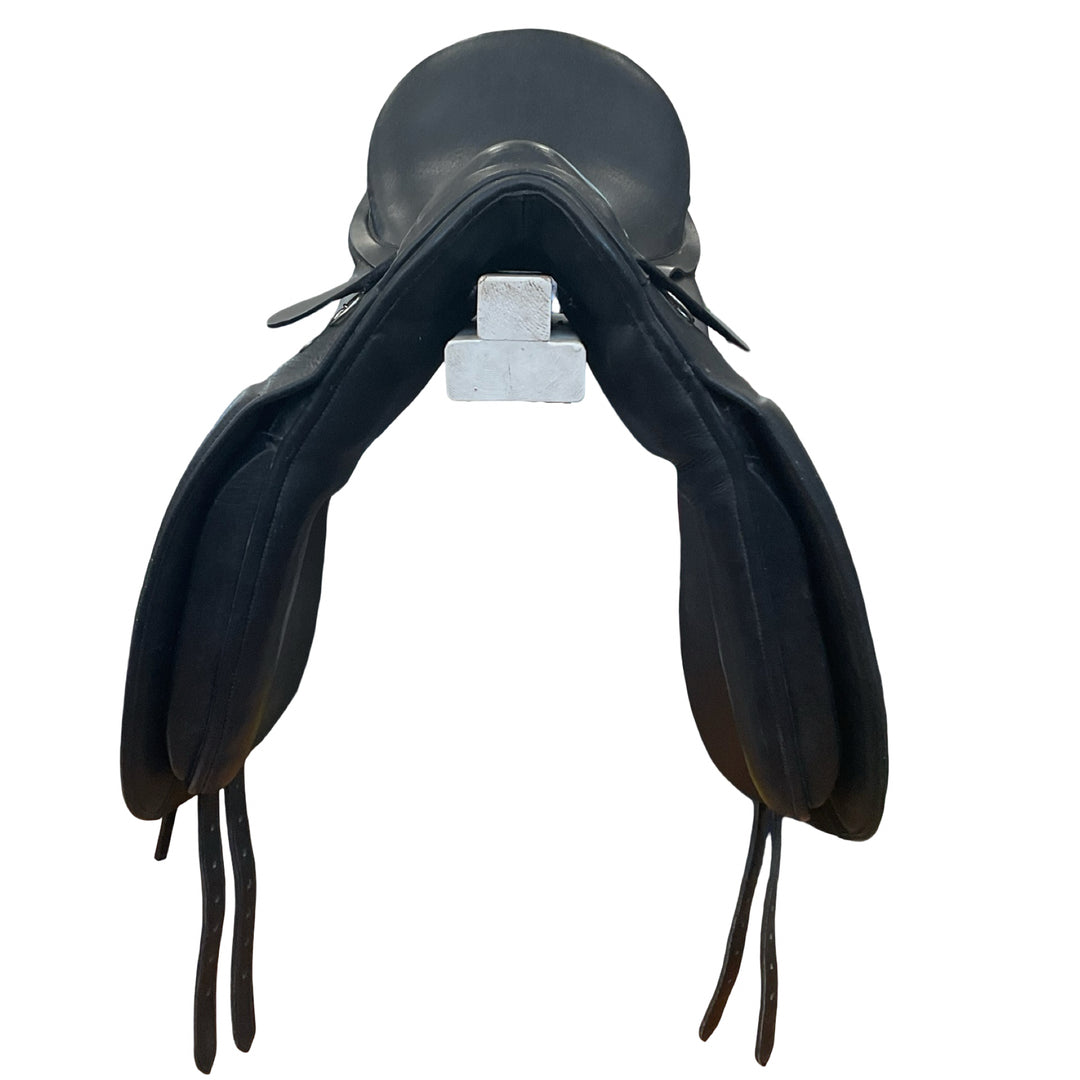 17.5" Kincade Wide Used Dressage Saddle