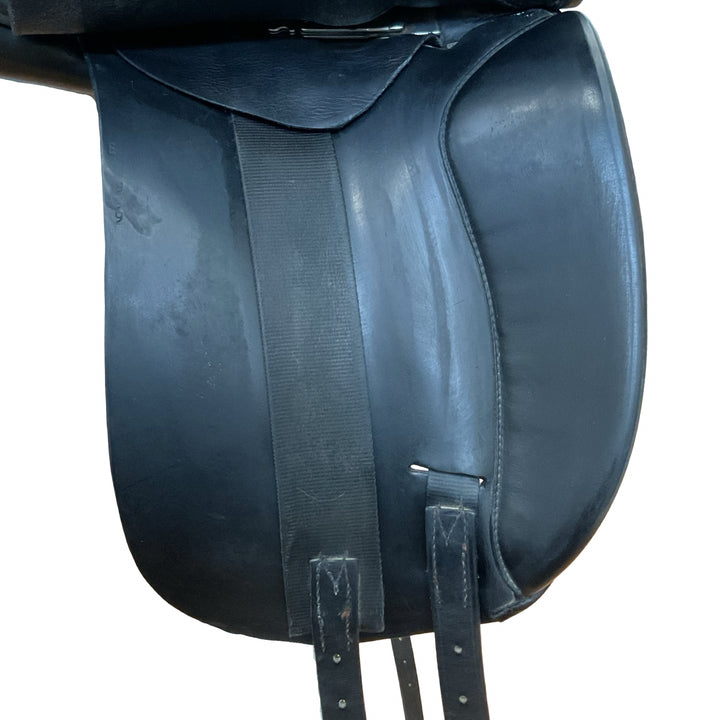 17.5" Harry Dabbs Jaguar Wide Used Dressage Saddle