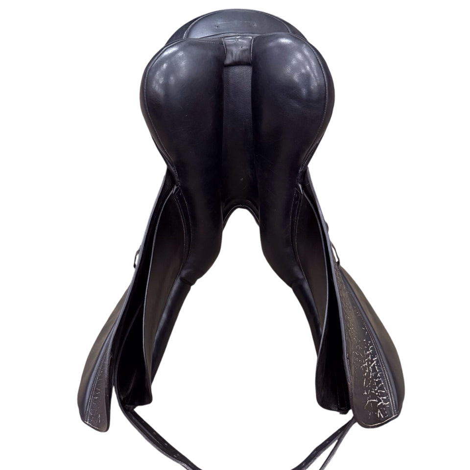 17.5" Ainsley Rubens Vanguard Medium Used Dressage Saddle - H