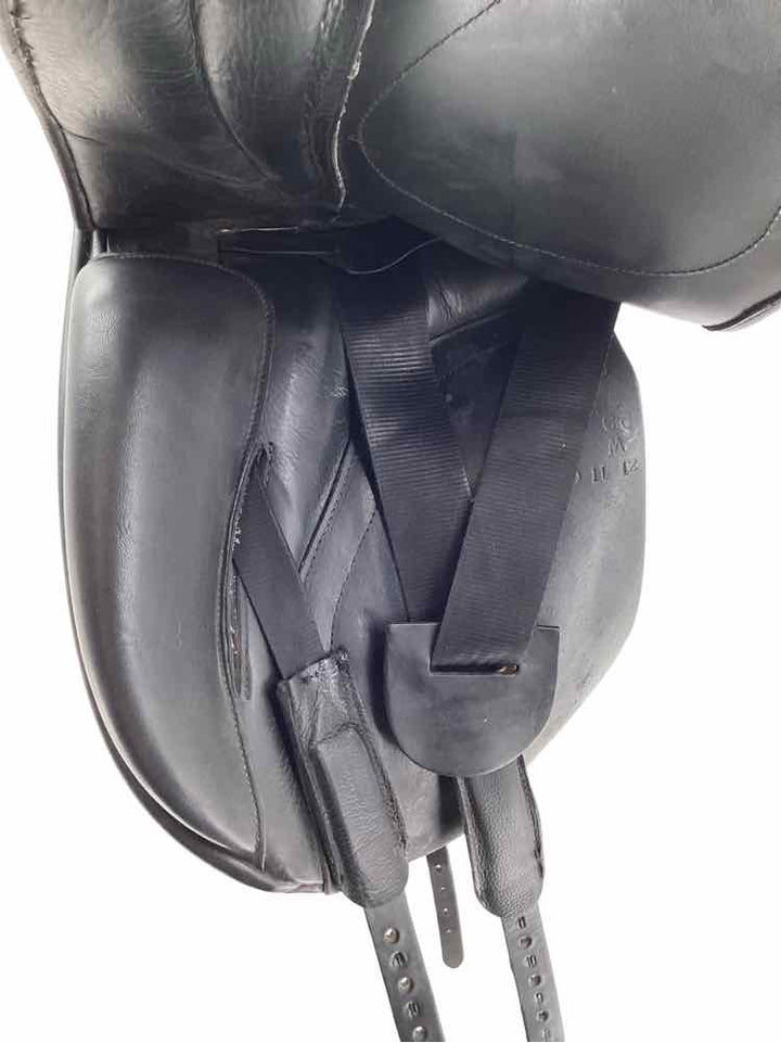 17.5" Hulsebos balance used dressage saddle reflocked 2024 B