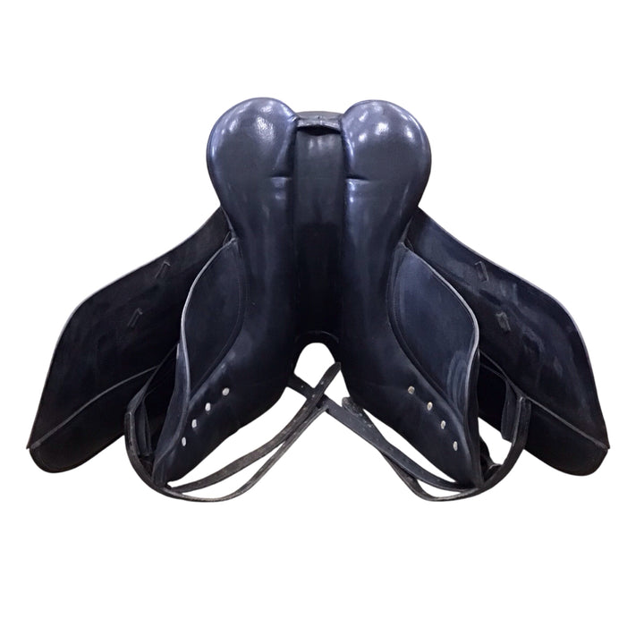 17.5" Albion SLK Medium Used Dressage Saddle - H