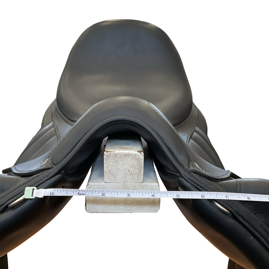 17" Antares Cadence Wide Used Dressage Saddle