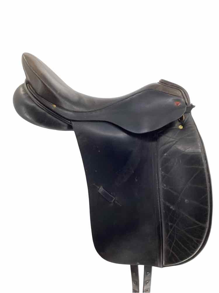 17.5" Albion used dressage saddle B