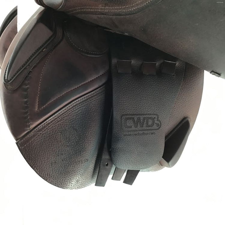 17.5" CWD used close contact saddle B WITH COVER