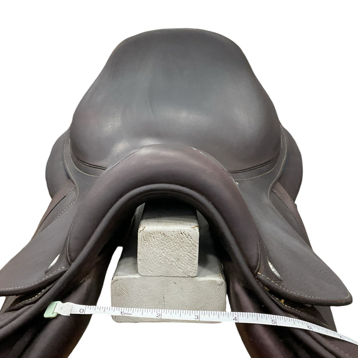 17" CWD SE02 Medium Used Hunter/Jumper Saddle - H