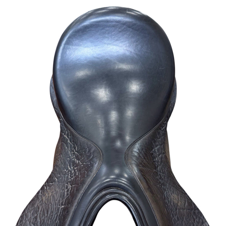 17.5" Ainsley Rubens Vanguard Medium Used Dressage Saddle - H