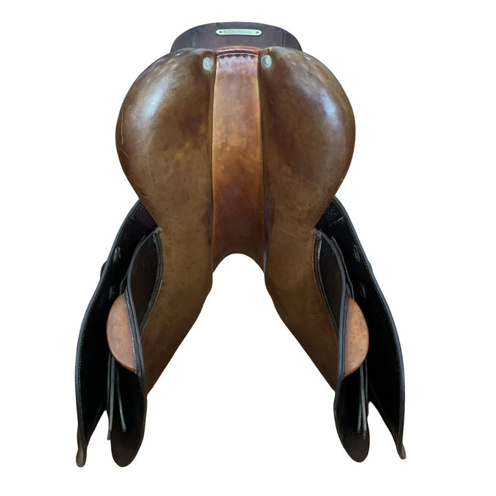 17" CWD SE02 Medium Used Hunter/Jumper Saddle