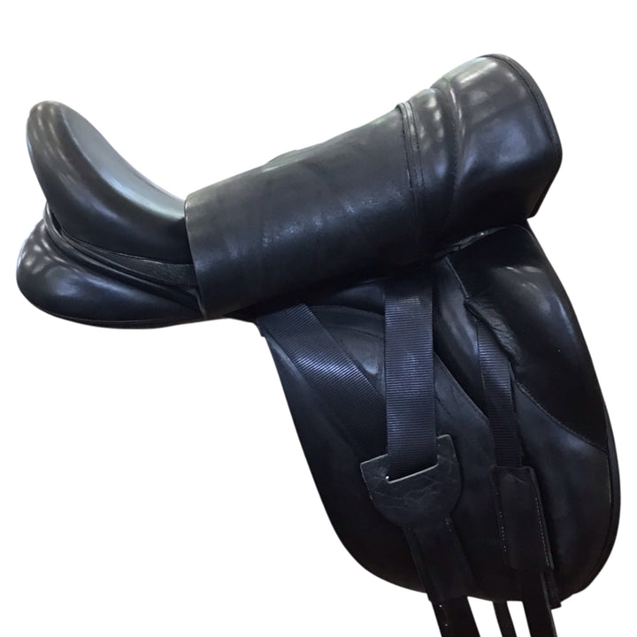 17.5" Hulsebos AM4 Medium Used Dressage Saddle - H