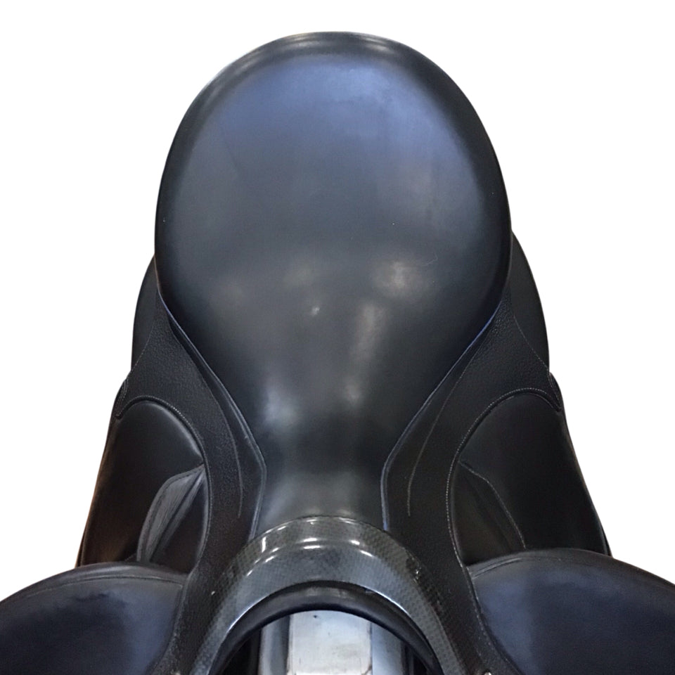 17" - 17.5" 002 Devoucoux Makila Harmonie Medium Used Dressage Saddle - H