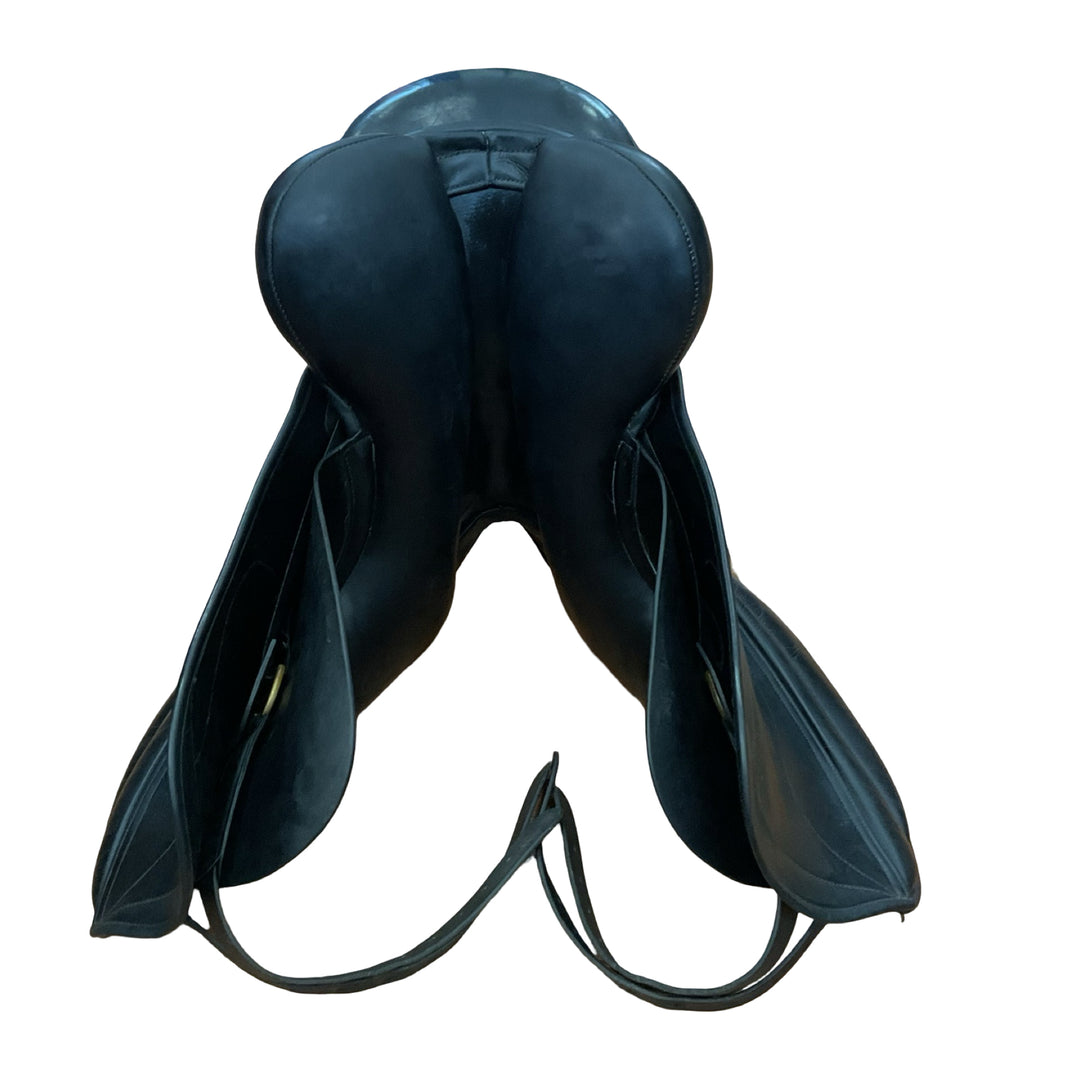 17" Hulsebos Dress CC Med/Wide Used Dressage Saddle