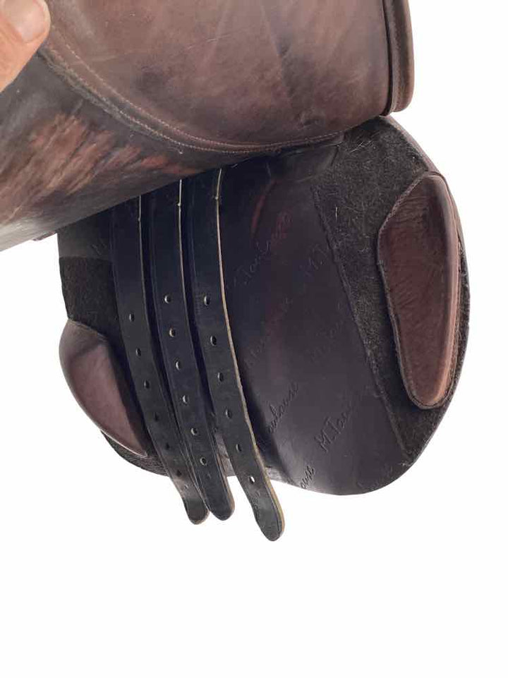 17" M Toulouse used adjustable close contact saddle B