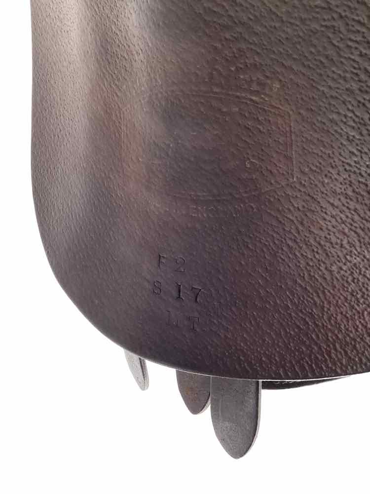 17" Beval LTD saddle used close contact saddle B