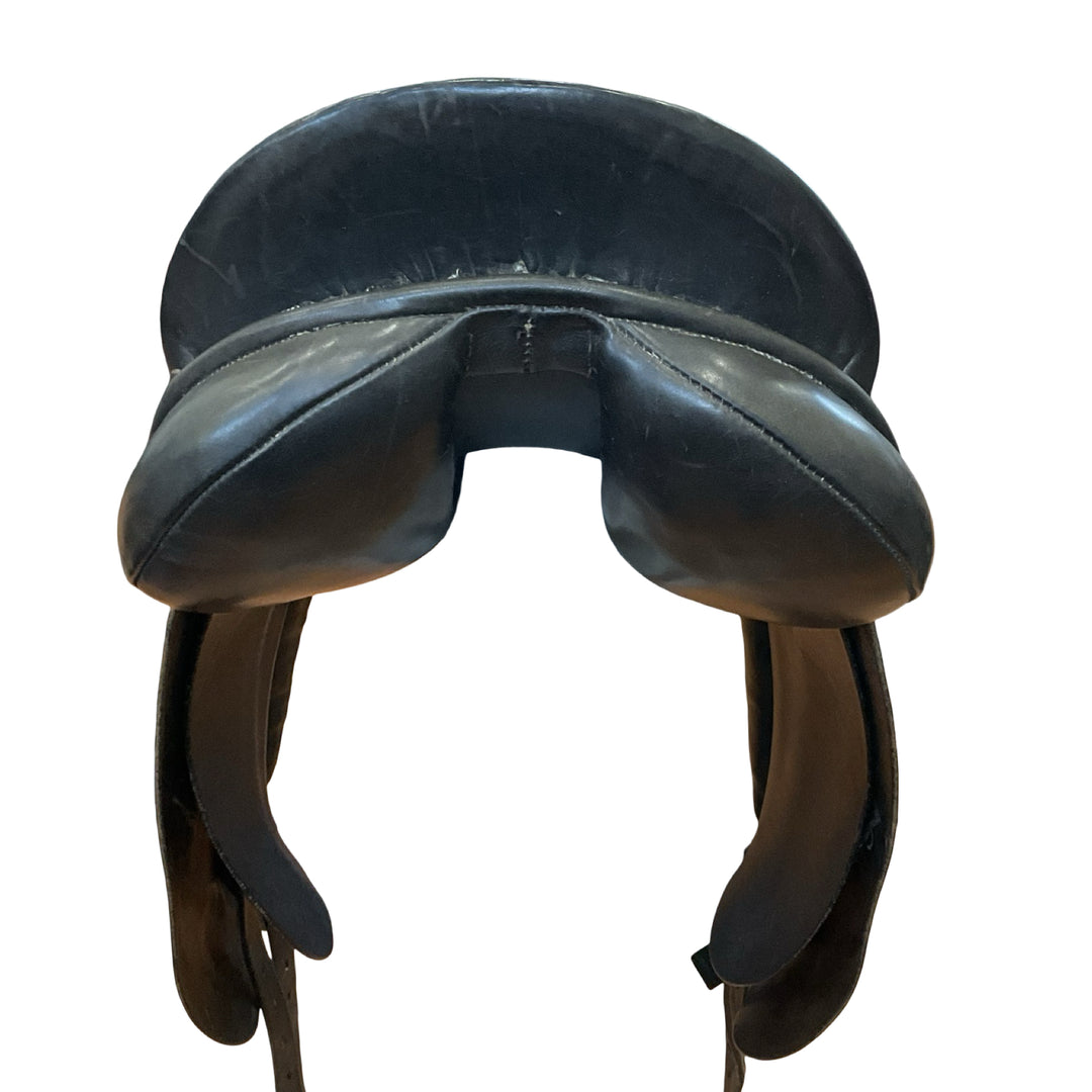 17.5" County Competitor Med/Wide Used Dressage Saddle - H
