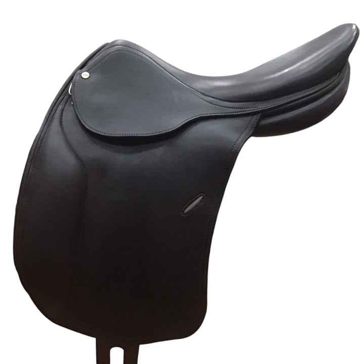 17.5" Macel Samba Medium Used Dressage Saddle - H