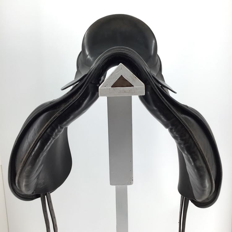 17" Centaur used dressage saddle B