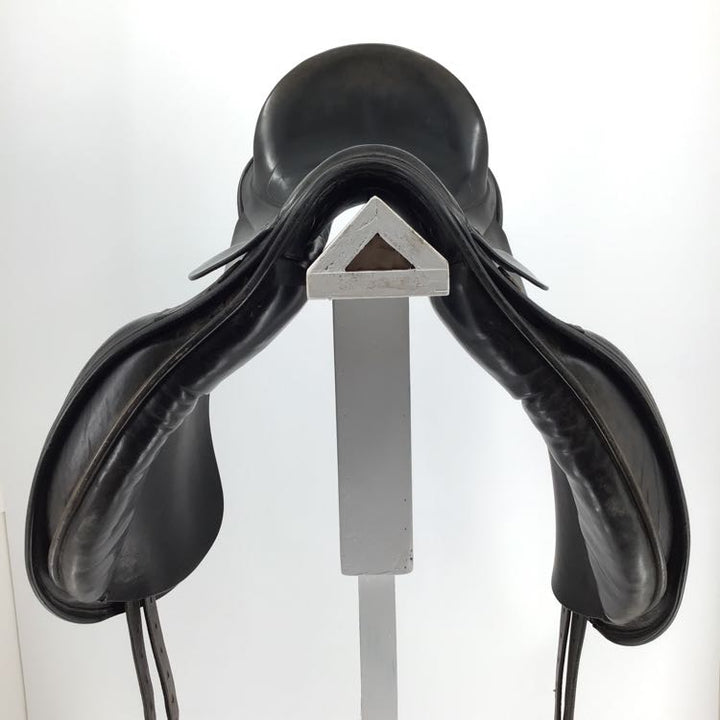 17" Centaur used dressage saddle B