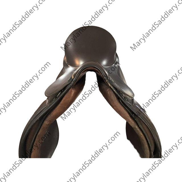 17" Crosby Corinthian Medium Narrow Tree Used Dressage Saddle - C