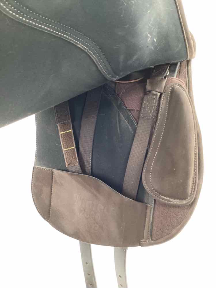 17.5" Wintec used dressage saddle adjustable tree B