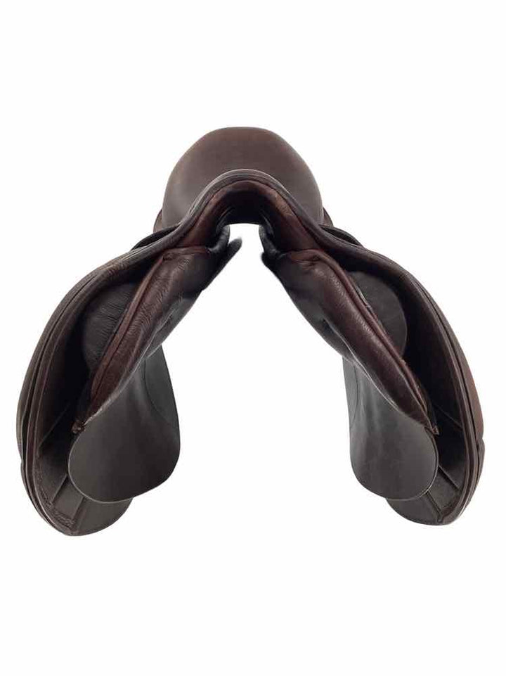 18" Stubben Portos Deluxe used close contact saddle B has blue cover