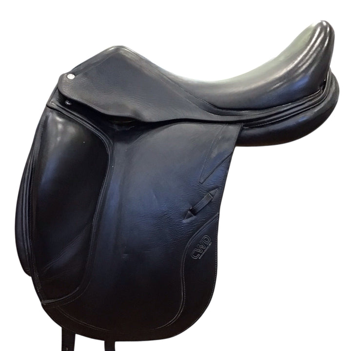 18" CWD SE05 Medium Used Dressage Saddle - H
