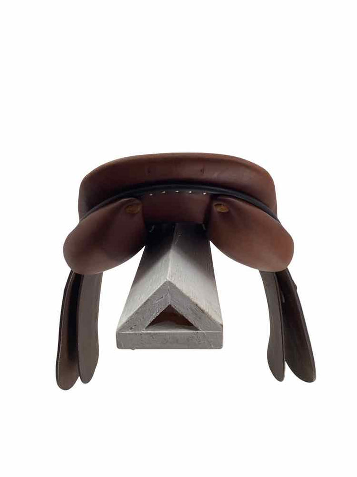16" Butet Premium used close contact saddle