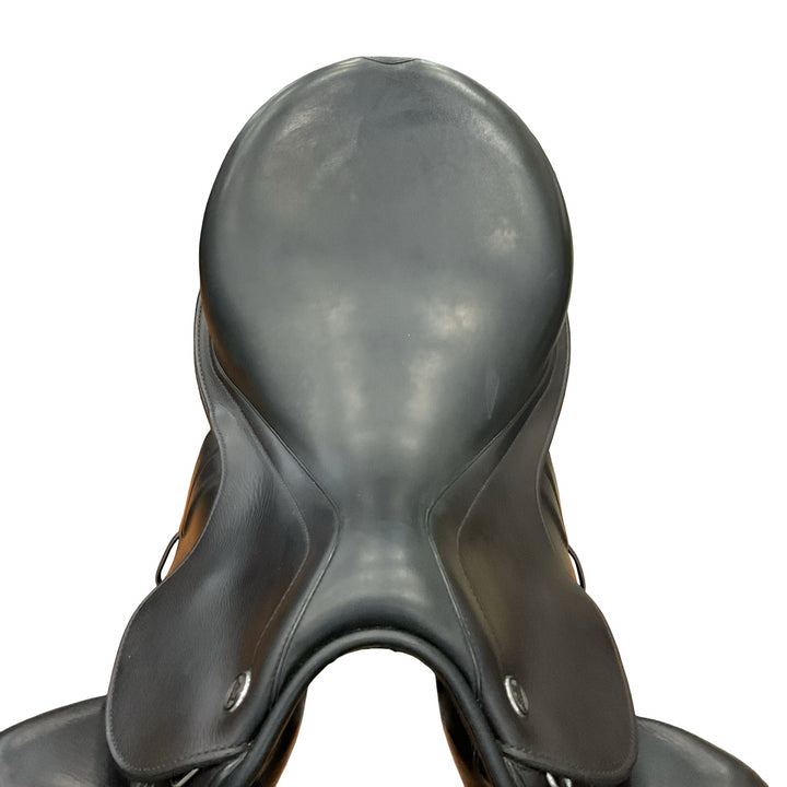 17" Prestige X Optimax-K 32cm Med/Narrow Used Dressage Saddle