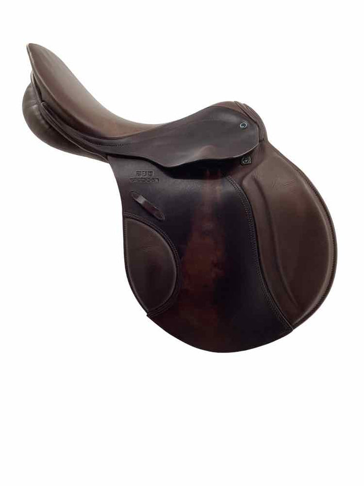 17.5" Stubben Roxane used close contact saddle B