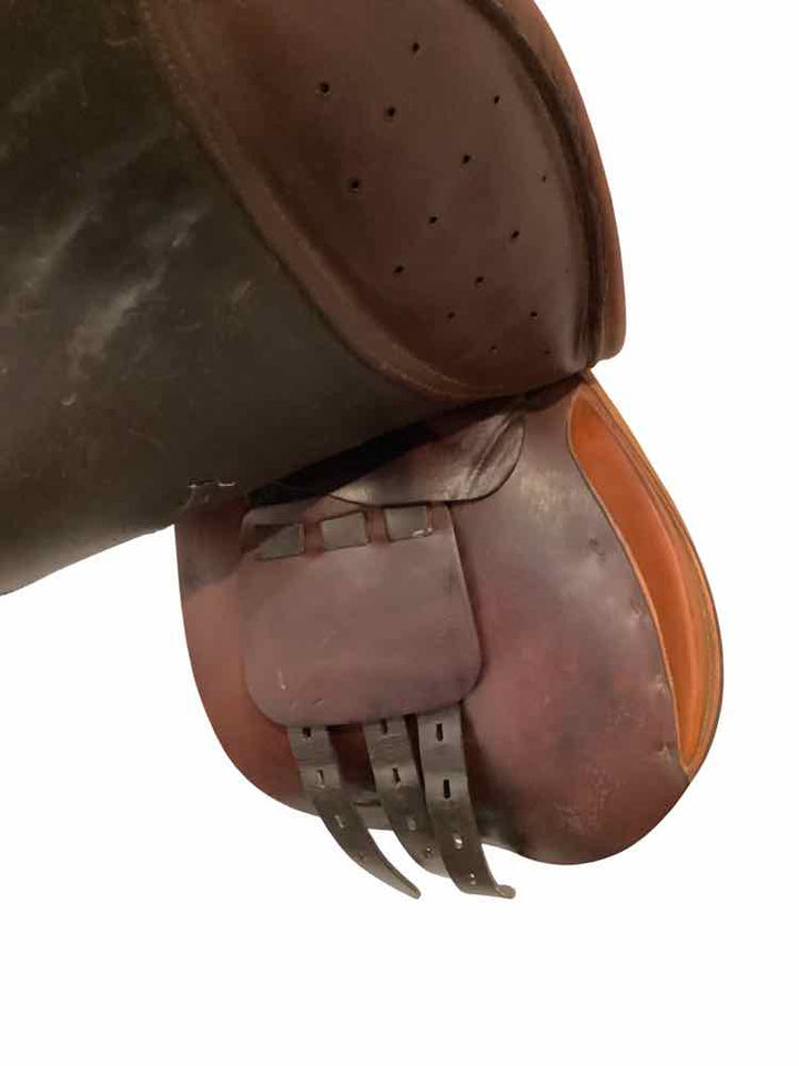 17" Pessoa used close contact saddle B
