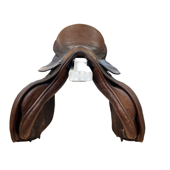 17" County Conquest Medium Used Hunter/Jumper Saddle