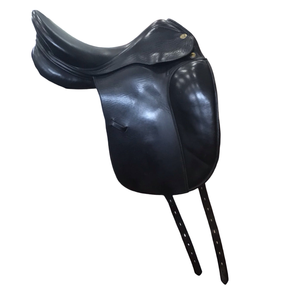 17" Prestige Dressage 200 Medium Used Dressage Saddle - H