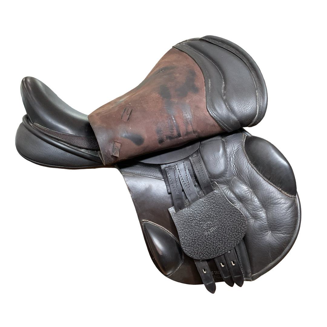 17.5" Black Country Wexford Wide Used Hunter/Jumper Saddle