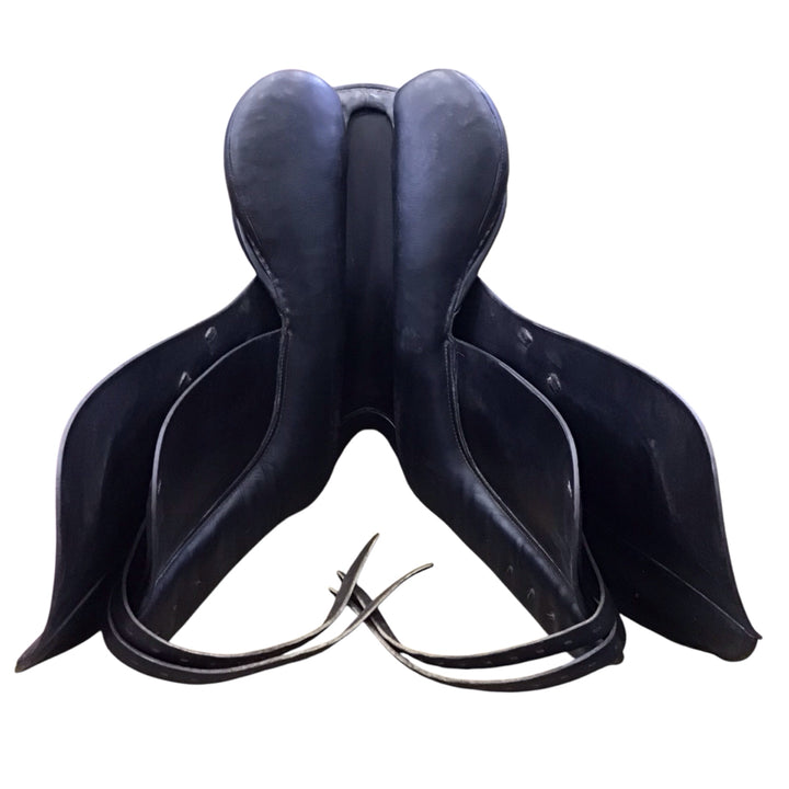 17.5" Zaldi New Kent Medium Used Dressage Saddle - H