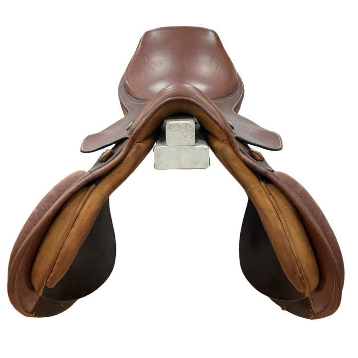 17" Ovation Ruiz Diaz Wide Used Hunter/Jumper Saddle - H