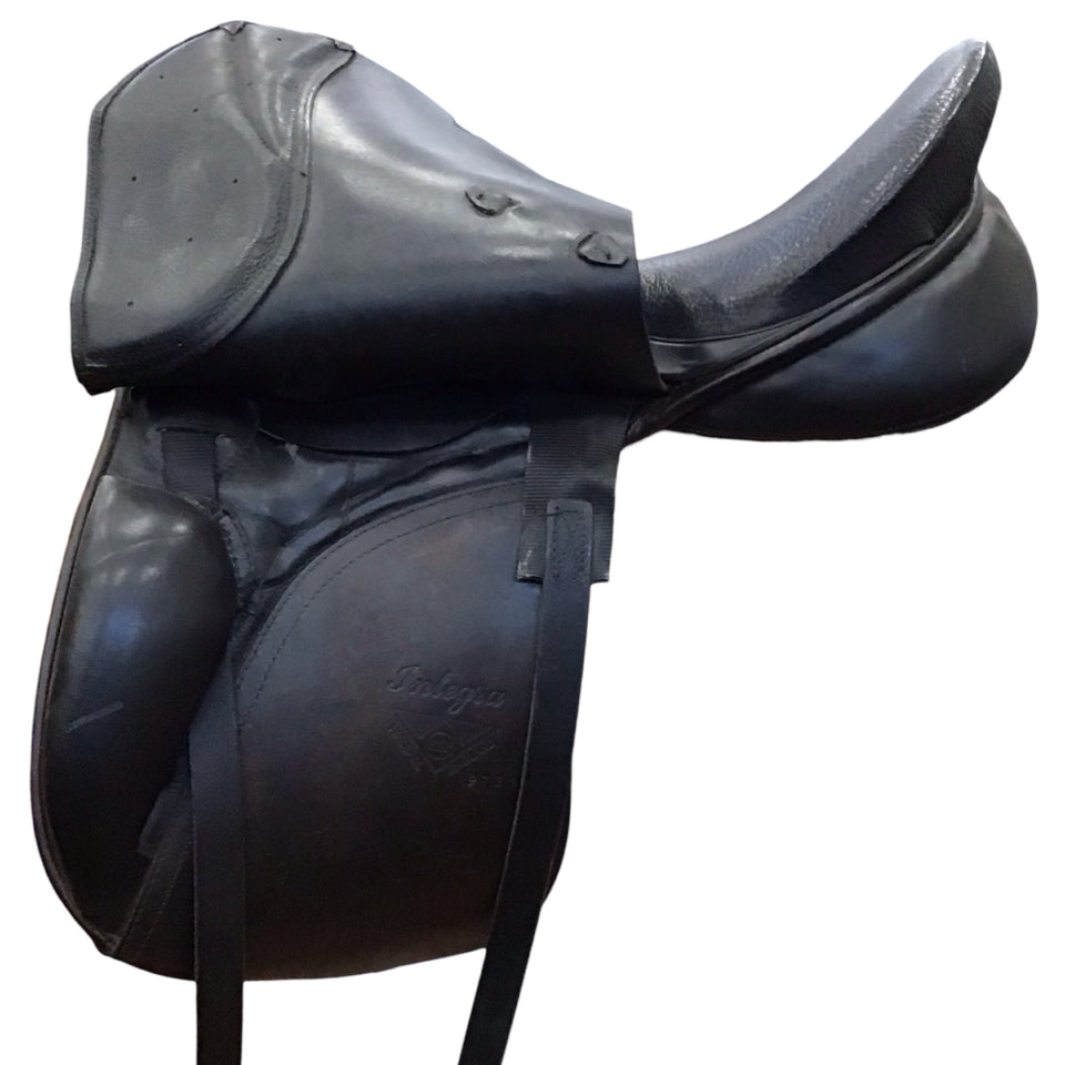 18.5" Rembrandt Integra Adjustable Used Dressage Saddle - H