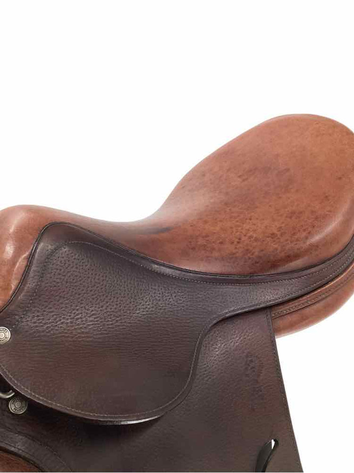 17" Antares close contact saddle