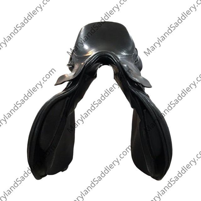 17.5" Pegasus Close Contact Saddle - C